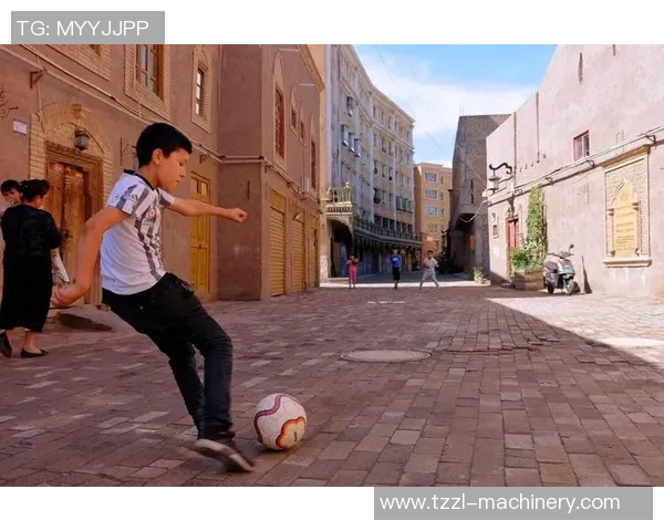 蜡笔足球:从街头少年到世界足坛传奇的崛起之路 蜡笔足球:从街头少年到世界足坛传奇的崛起之路